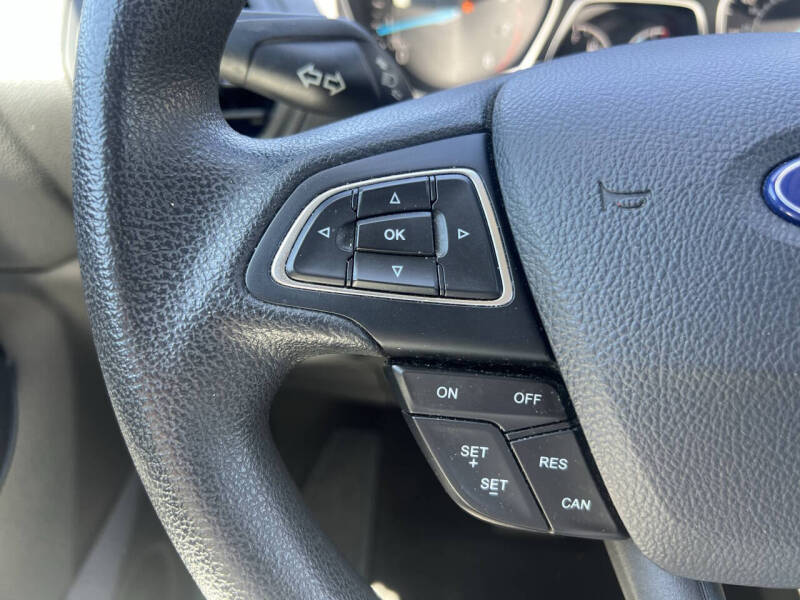 2017 Ford Escape S