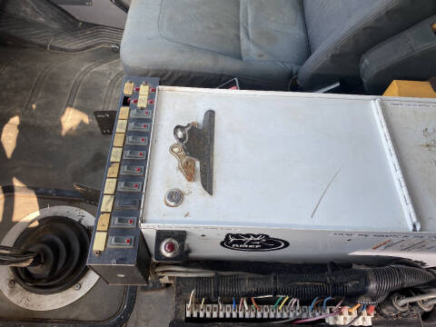 2007 Freightliner M2 106