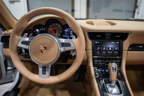 2013 Porsche 911 Carrera