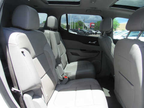 2020 GMC Acadia SLT