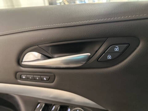 2021 Cadillac XT4 Premium Luxury