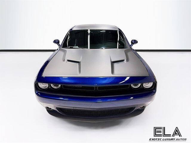 2017 Dodge Challenger SXT