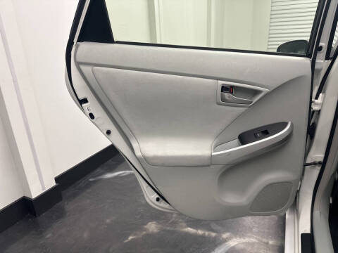 2012 Toyota Prius Two