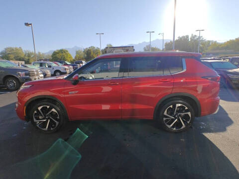 2025 Mitsubishi Outlander PHEV SEL