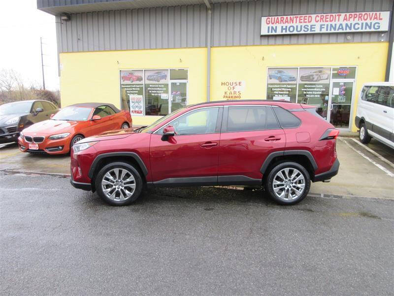 2019 Toyota RAV4 XLE Premium