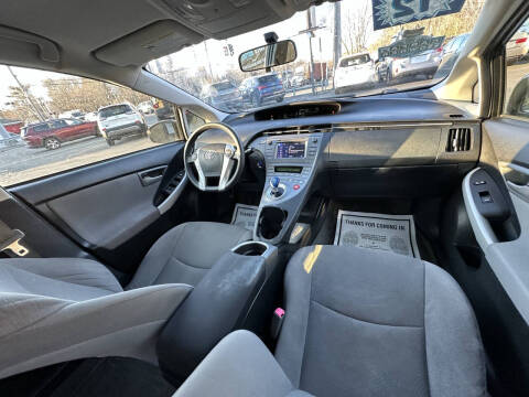 2012 Toyota Prius Two