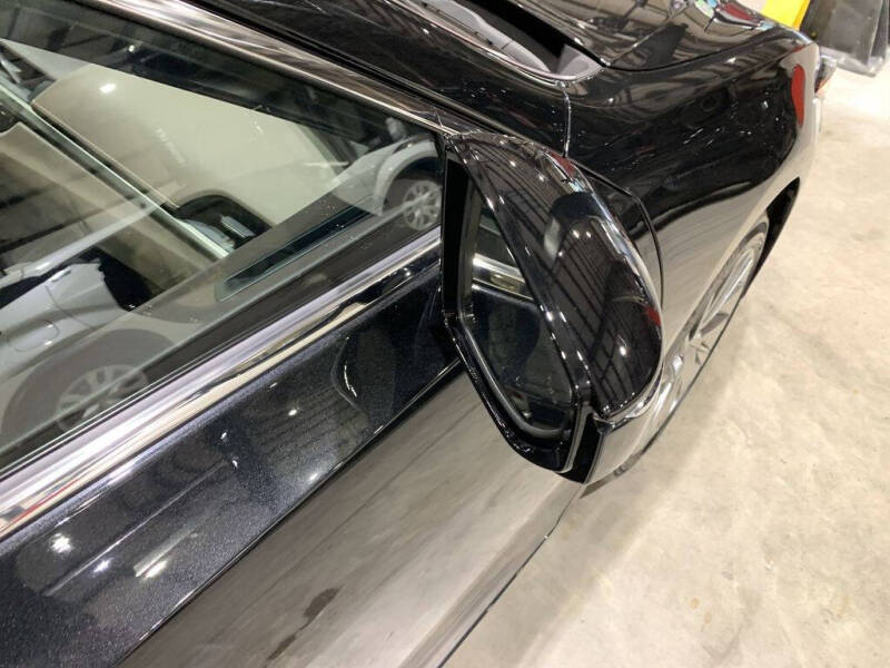 2021 Lexus ES 300h Ultra Luxury