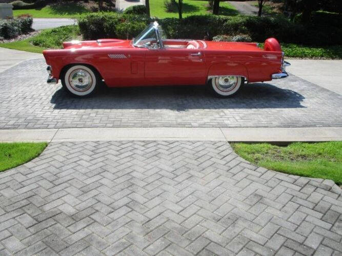 1956 Ford Thunderbird