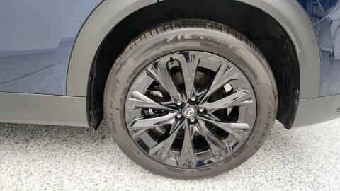 2025 Mazda CX-90 Plug-in Hybrid Premium Sport