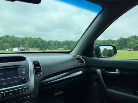 2014 Kia Sorento LX