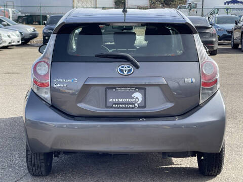 2012 Toyota Prius c Two