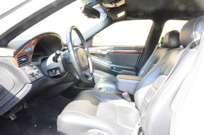 2004 Cadillac DeVille
