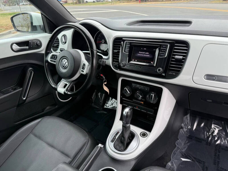 2018 Volkswagen Beetle Convertible