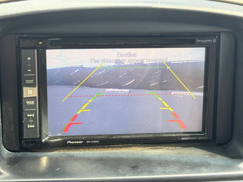 2005 Toyota Sequoia SR5