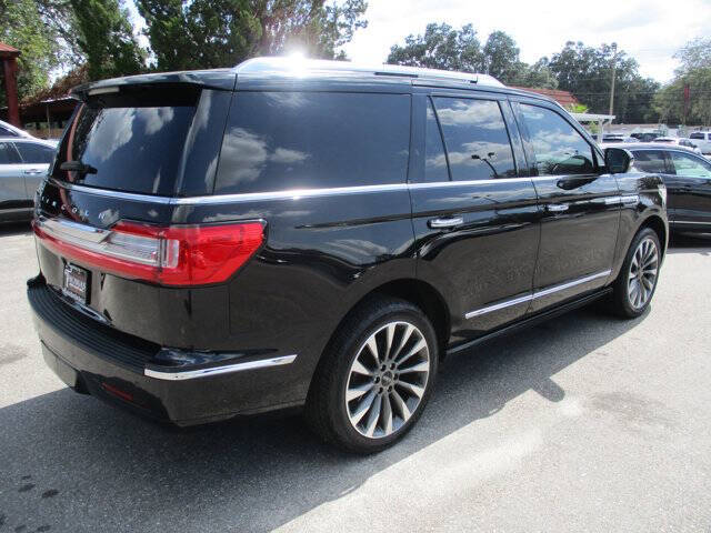 2019 Lincoln Navigator Select
