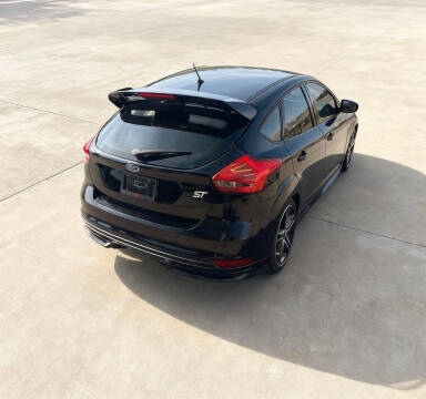 2017 Ford Focus ST