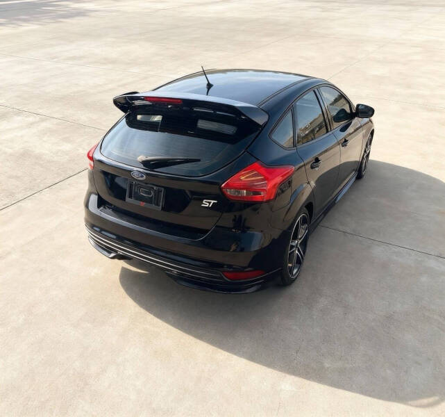 2017 Ford Focus ST