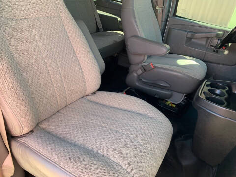 2020 Chevrolet Express LS 2500