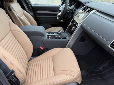 2026 Land Rover Discovery P360 Limited Edition