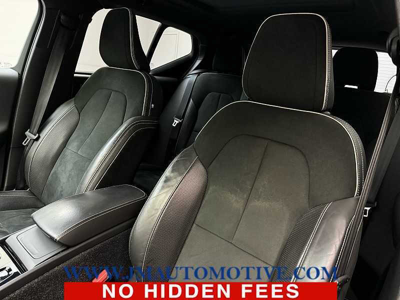 2020 Volvo XC40 T5 R-Design