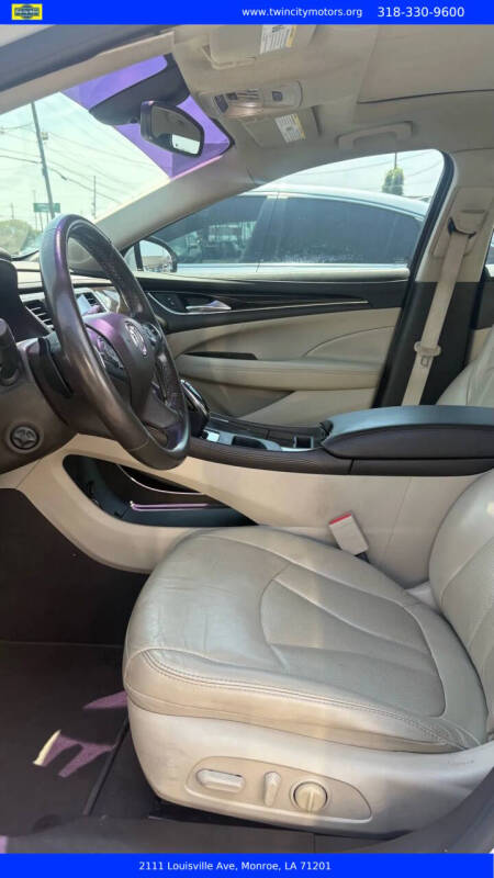 2017 Buick LaCrosse Essence