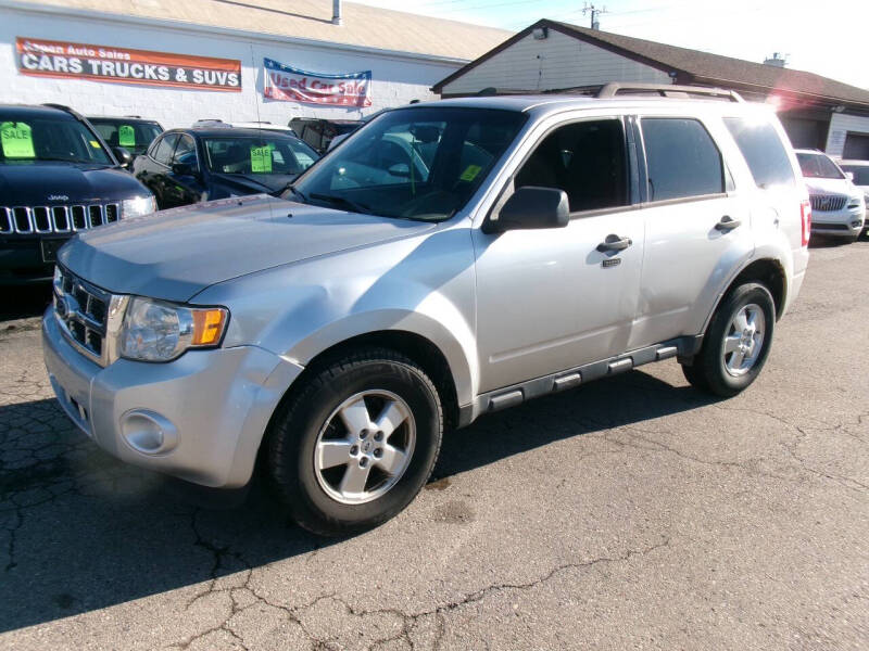 2011 Ford Escape for sale at Aspen Auto Sales in Wayne MI