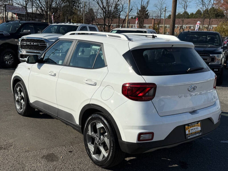 2024 Hyundai Venue SEL