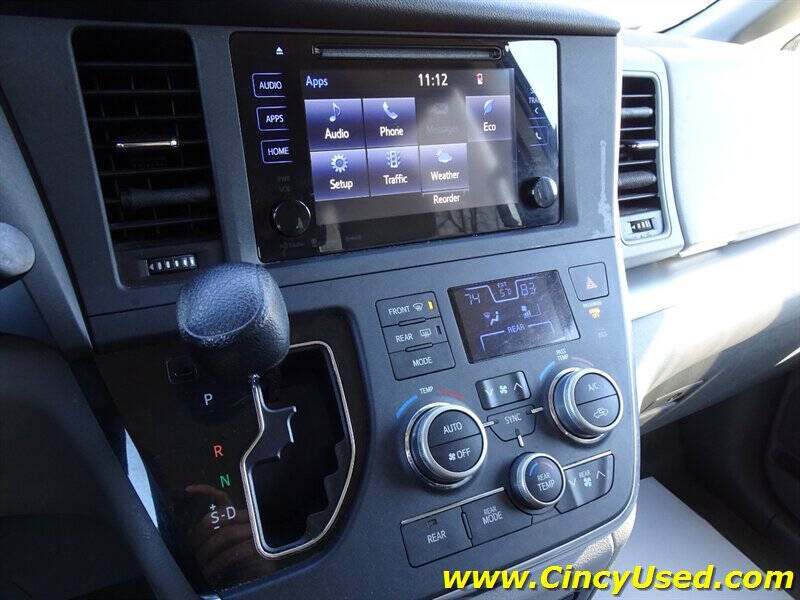 2016 Toyota Sienna LE 8-Passenger