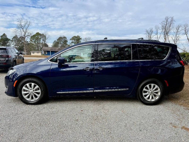 2018 Chrysler Pacifica Touring L Plus