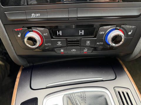 2015 Audi A4 2.0T quattro Premium Plus