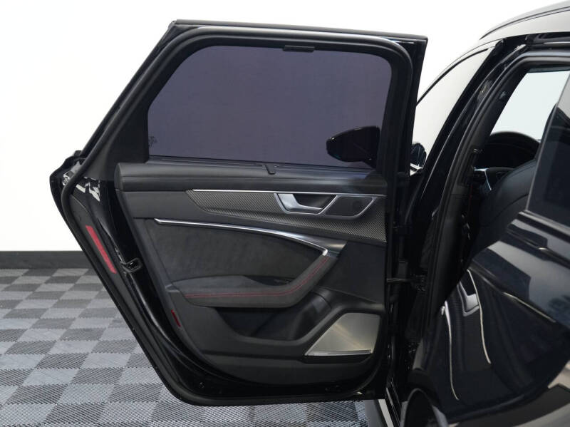 2024 Audi RS 6 Avant 4.0T quattro Avant performance