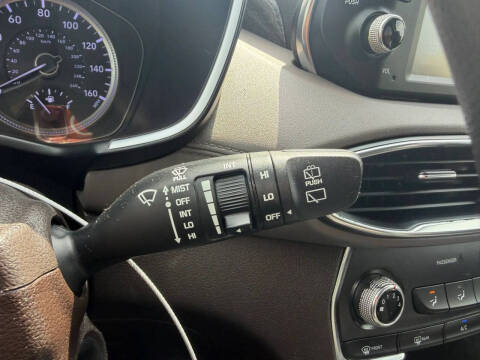 2019 Hyundai Santa Fe SE 2.4L