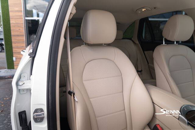 2019 Mercedes-Benz GLC GLC 300