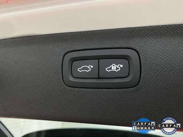 2025 Volvo XC90 B6 Plus Bright Theme 7P