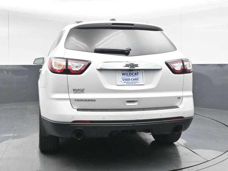 2017 Chevrolet Traverse LT