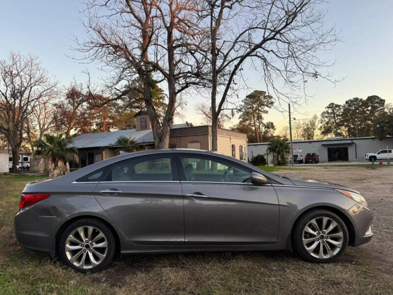 2011 Hyundai Sonata SE photo 4