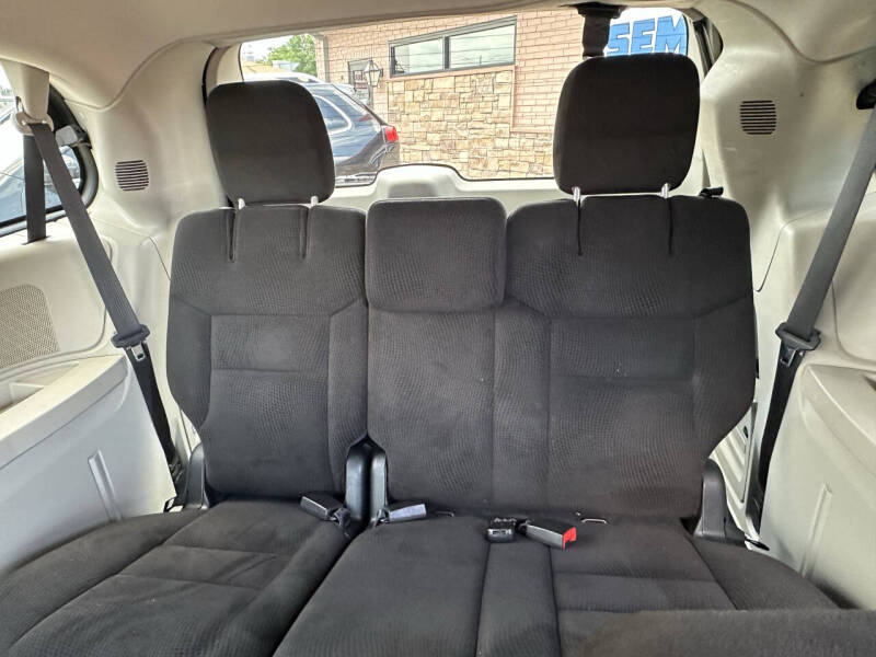 2016 Dodge Grand Caravan SXT Plus