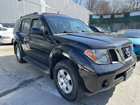 2005 Nissan Pathfinder SE