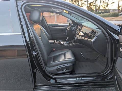 2015 BMW 5 Series 528i