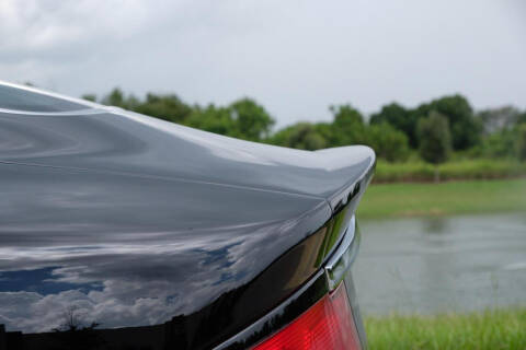 2003 Aston Martin V12 Vanquish