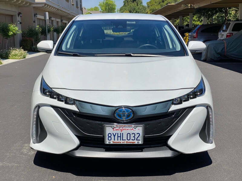 Used 2022 Toyota Prius Prime XLE with VIN JTDKAMFP8N3200874 for sale in Fremont, CA