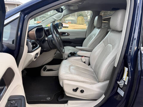 2018 Chrysler Pacifica Touring L Plus