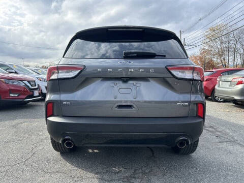 2021 Ford Escape SE