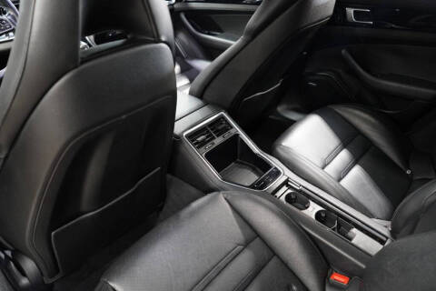 2018 Porsche Panamera