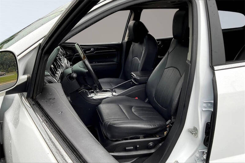 2017 Buick Enclave Leather