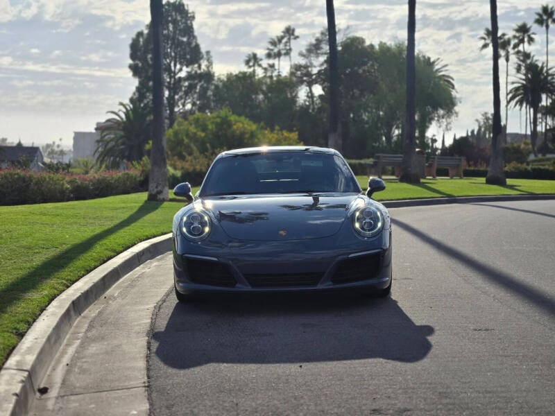 2017 Porsche 911