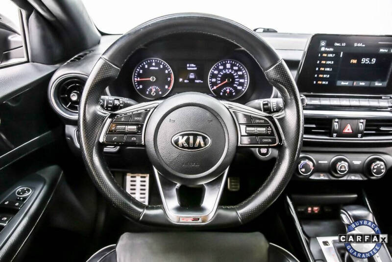 2021 Kia Forte GT Line