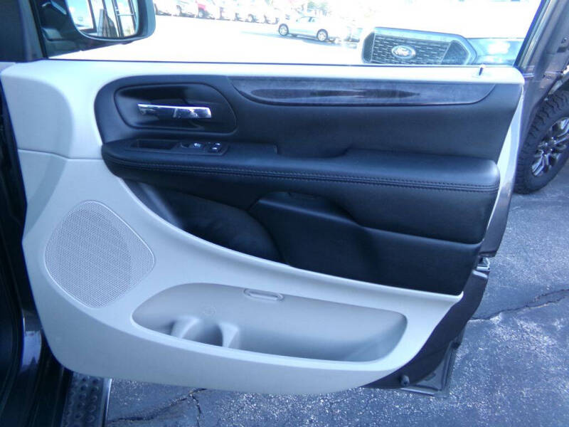 2016 Dodge Grand Caravan SXT