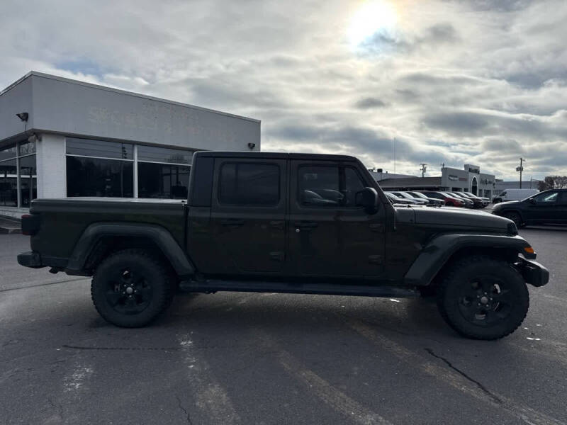 2021 Jeep Gladiator Overland