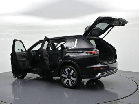 2026 Mitsubishi Outlander PHEV SE